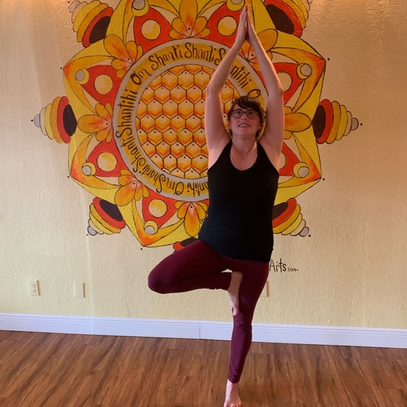 Meet your Posher, Katharine - Picture 1 of 1